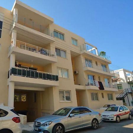 Appartement Huge Penthouse With Private Pool à Paphos Extérieur photo